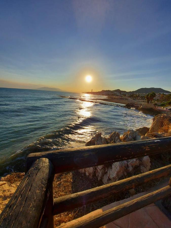Bonito Apartamento En Primera Linea De Playa La Cala Del Moral Kültér fotó